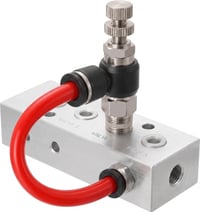 Nyomásra csatlakozó könyök áramlásszabályozó szelep 1/4" OD x 1/4" NPT menettel, 2 db-os csomag 4