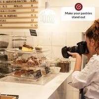 ODOXIA 3 Szintes Téglalap Alakú Sütemény Vitrin - Kenyér és Pékáru Tároló Állvány Eladópulthoz - Polírozott Kivitel 7