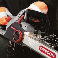 Drujbă electrică Oregon CS1500 2400W cu șină de ghidare de 45 cm – Ascuțire și lubrifiere automată PowerSharp, recul redus, gri 6