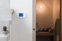 Bezdrôtový programovateľný termostat Otio s prijímačom – biely 5