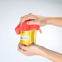 Otstar otvárač na fľaše a konzervy s krúžkom, poradí si aj s odolnými viečkami, pre slabé ruky, seniorov a pri artritíde 5