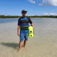 oumanschak OPENWATER Nafukovacia plavecká bója, bezpečnostná signalizačná bója na plávanie, neónová žlto-zelená farba 3
