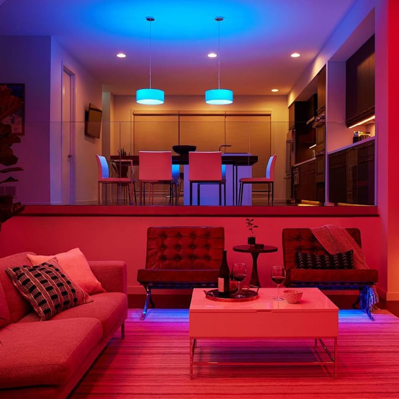 Oumida USB-C töltős E27 RGB LED izzó távirányítóval, mágneses noodli fénnyel