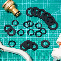 Set de 72 de garnituri de etanșare și inele O Outus, conținând 24 bucăți de 1/2 inch, 24 bucăți de 3/4 inch și 24 bucăți inele O pentru furtun de duș 6