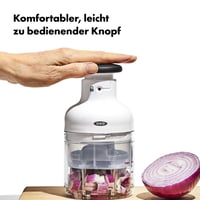 OXO Good Grips ručna sjeckalica za povrće – praktična kuhinjska sjeckalica za luk, češnjak i povrće 4
