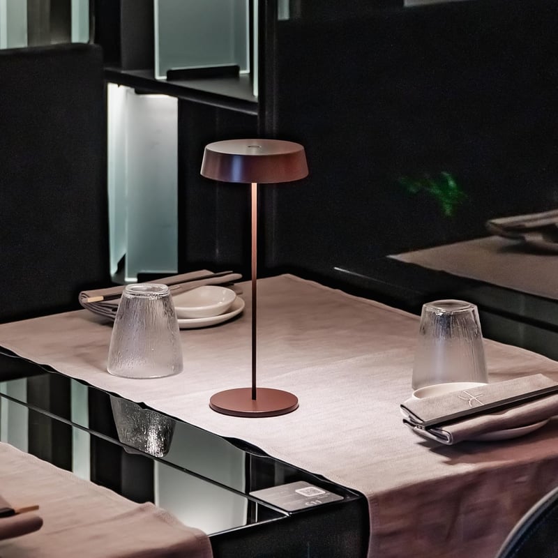 Palmina 901 LED Asztali Lámpa Dimmer Funkcióval, Vezeték Nélküli, IP54 Vízálló