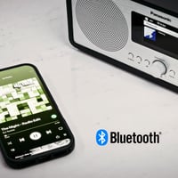 Internetové a DAB+/FM rádio Panasonic RF-D40EG-K s Bluetooth, 6 W, 7,5 – na rohu rádia sa začína odlepovať kryt (stav: pozri 2. obrázok) 8