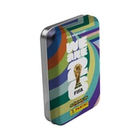 Kovová dóza Panini FIFA World Cup 2026 Adrenalyn XL Pocket Tin – 3 balíčky + 3 karty z limitovanej edície 9