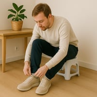 PARENCE Protišmyková plastová stolička 32x27,5x18,5 cm – Multifunkčný schodík do kuchyne, kúpeľne, záhrady – Náhodná farba 3