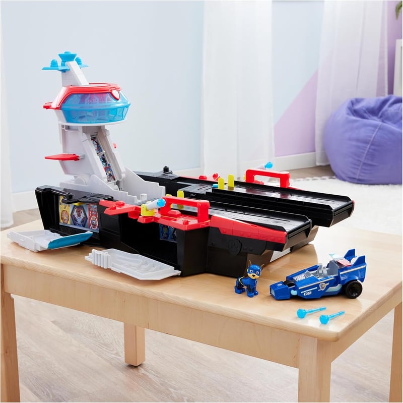 PAW PATROL: The Mighty Movie Marine Headquarters Playset with Chase Toy Figure and Superhero Vehicle, Toy Suitable for Children from 3 Years