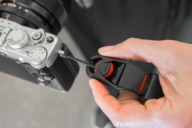 Peak Design Cuff Kamera Csatkapocs Univerzális Rögzítő