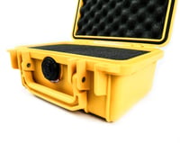 Profesionálny ochranný kufor Peli 1120 s penovou výplňou, 2 l, vodotesný IP67, pre optické a elektronické zariadenia, žltý 3