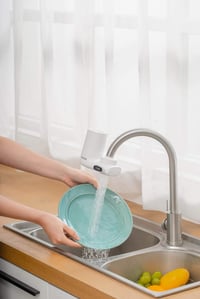 Philips AWP3703/10 X-Guard filtar za vodu koji se montira na slavinu, mikrofiltracija, kapacitet 1000 L, smanjenje klora i sedimenta 2