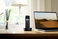 Bezdrôtový telefón Philips D165B DECT – 1,6-palcový displej, 50 kontaktov, 10 hodín hovoru, 200 hodín v pohotovostnom režime – čierny 3