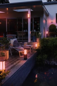 Set de bază lampă de exterior Philips Hue White and Color Ambiance Impress - Aluminiu negru, compatibil cu Alexa, Google Assistant și Apple HomeKit 4