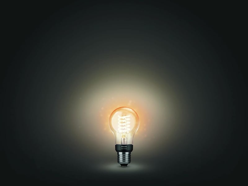 Philips Hue White Filament E27 LED izzó, dimmelhető, meleg fehér, okos vezérlés