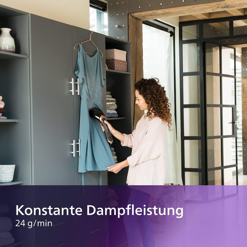 Philips Steam&Go GC365/80 gőzölős vasaló 1300W SmartFlow technológiával fekete-arany