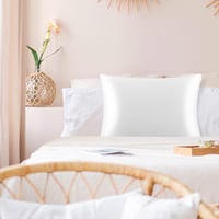 PiccoCasa 100% Selyem Párnahuzat 22 Momme Eperfa Selyemből Hajápolás Bőrápolás Cipzárral Fehér 40x60 cm Ajándékdobozzal 3