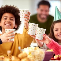 PISTISJACK 50 ks papierových pohárov, zlaté bodky, 250 ml, jednorazové biologicky rozložiteľné poháre na oslavu, svadbu, kávu, čaj, teplé a studené nápoje 6