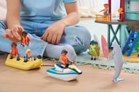 PLAYMOBIL 71905 Jazda na banáne so súpravou figúrok a vodným skútrom – Plážová dovolenka, vodná hracia súprava od 4 rokov 7