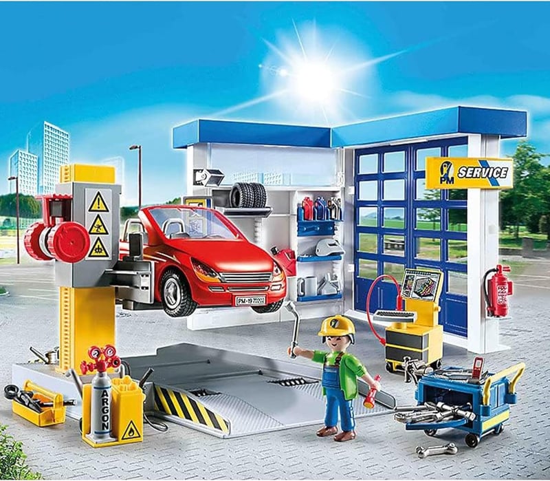 Playmobil Autószerelő Műhely 70202 - Játékszett 4 éves kortól, 153 db-os készlet szerelővel, autóval és emelőplatformmal