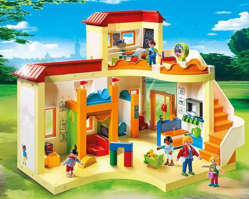 PLAYMOBIL City Life Óvoda Fény- és Hangeffektussal 4+ Éveseknek
