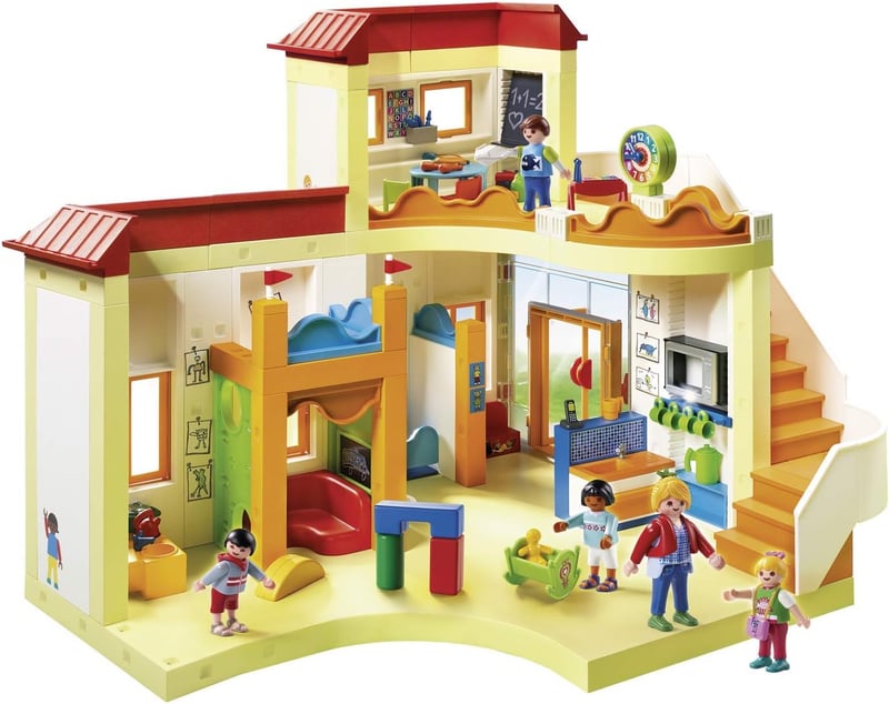 PLAYMOBIL City Life Óvoda Fény- és Hangeffektussal 4+ Éveseknek