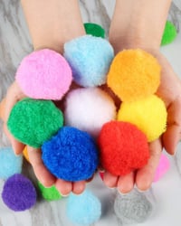 Pllieay 30 db 6 cm puha pompon labda 15 szín DIY kézműves dekorációhoz 6