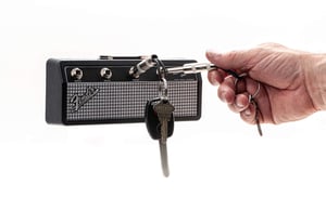 Suport de chei Pluginz Fender Jack Rack - negru și argintiu, cu 4 brelocuri tip mufă de chitară - Classic