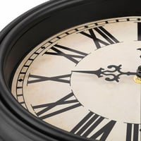 Plumeet Klasické retro nástenné hodiny 25 cm – Tiché, bez tikania – S rímskymi číslicami – Dekorácia do obývačky a spálne – Čierne 2