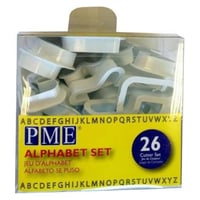 Sada vykrajovačiek na písmená PME AN300 na fondán a zdobenie tort, 26 ks, biely plast, 5x5 cm 1