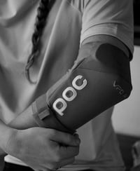 Chrániče lakťov POC Joint VPD Air - Uranium Black - veľkosť XS 4