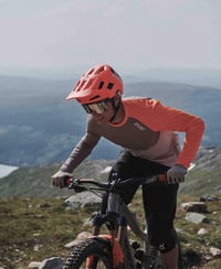 Cască de ciclism MTB Enduro Trail POC Kortal Race MIPS cu tehnologii RECCO și NFC Medical ID, ventilație continuă și protecție sporită 5