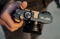 Tlačidlo spúšte PolarPro SoftShutter pre Fuji X100VI – bronzové 4