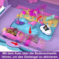 Polly Pocket Pollyville Dovolenkový kufrík na kolieskach – 4 bábiky, 1 vozidlo, 25+ doplnkov, pláž, promenáda, trojposchodový hotel s helikoptérou, HK 3