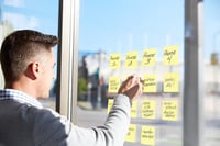 Samolepiace bločky Post-it Super Sticky, žlté, 76x76 mm, 6 bločkov x 90 listov, extra silné lepidlo, ideálne na plánovanie a štúdium 10