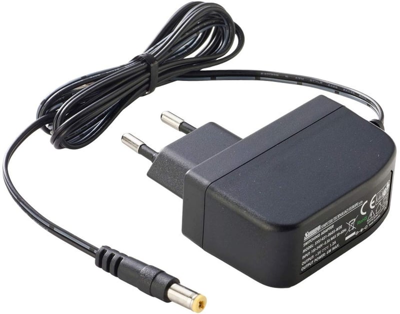 Univerzálny sieťový adaptér PremiumCord 230V / 12V / 0,5A AC/DC napájací zdroj pre routery a 12V zariadenia s konektorom 5,5 mm / 2,1 mm a 1,5 m káblom