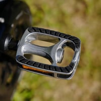 Pedale universale antiderapante pentru bicicletă Prophete - Cadru din aluminiu cu inserții de cauciuc și reflectoare, conform standardului StVZO, pentru biciclete de oraș și trekking 6