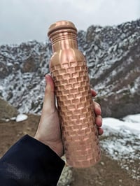 PRURA réz vízpalack szivárgásmentes rugós nyomásos ajurvédikus ivóedény - 950 ml, Design 13 3