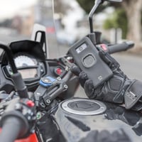Quad Lock motoros kormányrögzítő telefontartó 6