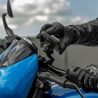 Držiak na riadidlá motocykla Quad Lock Pro 5