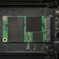 QUARKZMAN Hővezető Szilikon Pad 3.6 W/m.K - 20x20x0.5mm Kék Hűtőbetét Laptophoz, Számítógéphez, Radiátorhoz - Hőálló Termikus Alátét 6