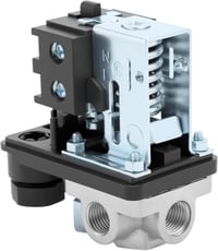 QWORK 4-utas nyomáskapcsoló 220V légkompresszorhoz 8
