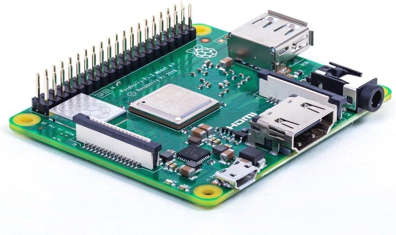 Raspberry Pi 3 Model A+ Mikrokomputer - 1.4 GHz Cortex Processzor, 512MB RAM, 5GHz WiFi, Fekete Alaplap, Programozható Miniszámítógép
