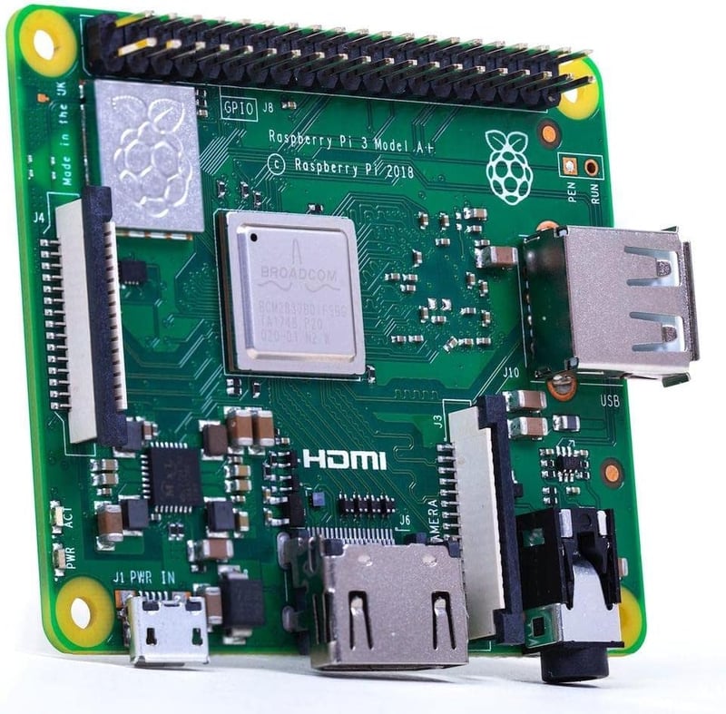 Raspberry Pi 3 Model A+ Mikrokomputer - 1.4 GHz Cortex Processzor, 512MB RAM, 5GHz WiFi, Fekete Alaplap, Programozható Miniszámítógép