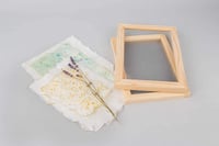 Ramă pentru sită de hârtie Rayher, natur, 30 x 21 cm, potrivită pentru hârtie de până la 25 x 16 cm, pentru fabricarea hârtiei artizanale 4