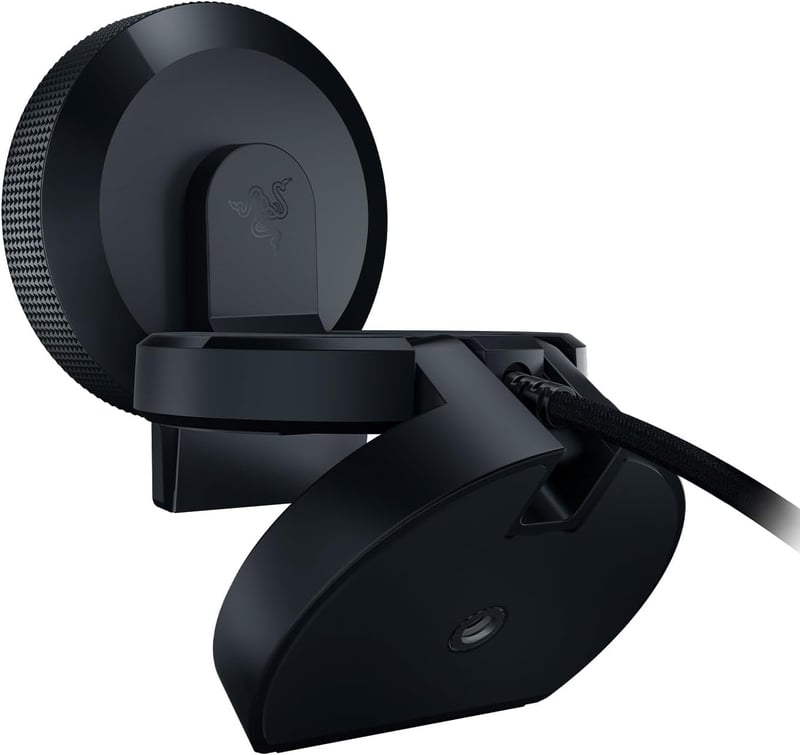 Razer Streaming Mikrofon - Kompakt Fekete Stúdióminőségű Mikrofon Windows Rendszerhez, 2,45" Kijelzővel, Digitális Kamerával Kompatibilis