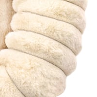 Culcuș Rotund de Pluș pentru Câini și Pisici Record Comfit - 70x17 cm - Pat Moale pentru Animale de Companie, Culoare Bej 3