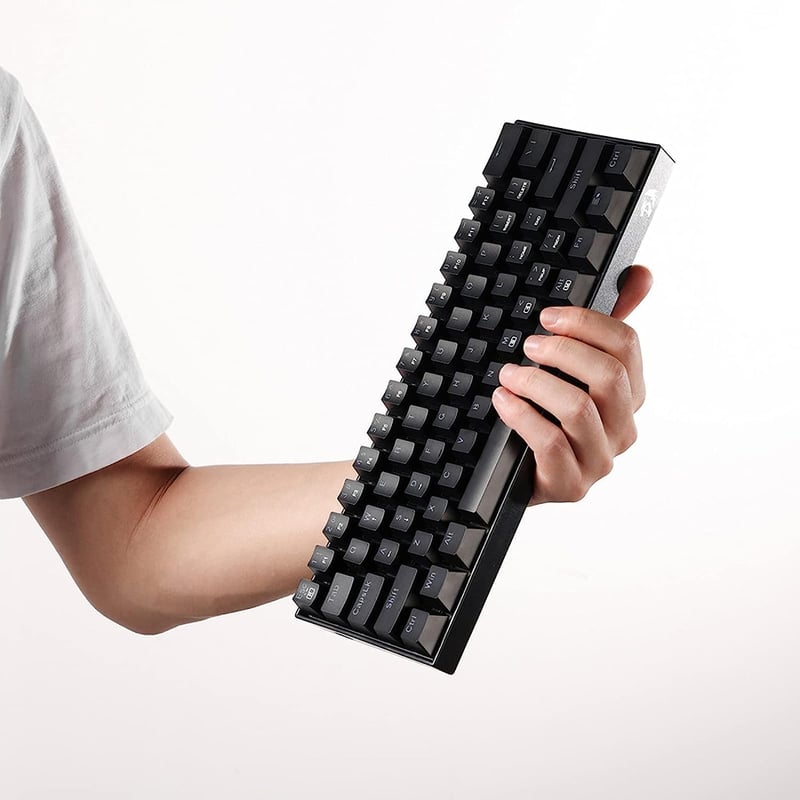 Redragon K630 Dragonborn 60% Mechanikus Gaming Billentyűzet RGB, Brown Switch