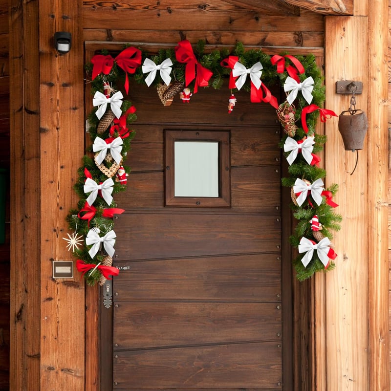 REDSTAR Fehér Szatén Masnik Karácsonyfára - 12 db 12 cm-es Dekoráció Fenyőfára és Koszorúra - Elegáns Ünnepi Díszítőelem